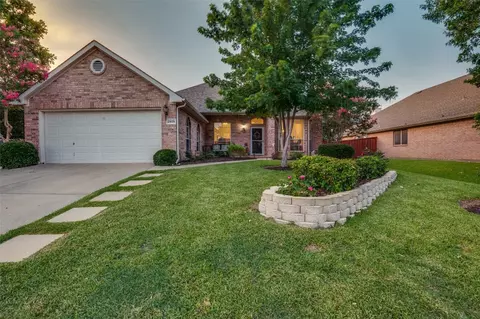 2505 Kariba Ln, Denton, TX 76210