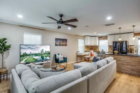 4703 Bradford Dr #A, Dallas, TX 75219