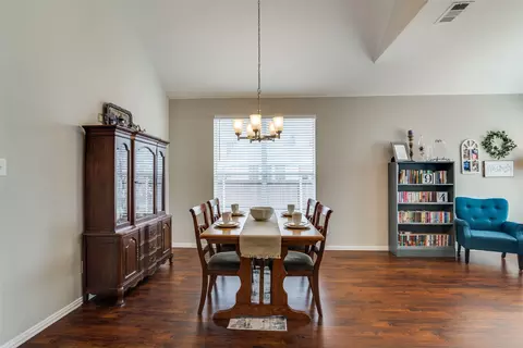 Dining - 8113 Freeman Dr, Rowlett, TX 75089 photo 2 of 5