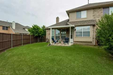 Exterior - 8113 Freeman Dr, Rowlett, TX 75089 photo 3 of 7