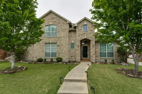 Exterior - 8113 Freeman Dr, Rowlett, TX 75089 photo 7 of 7