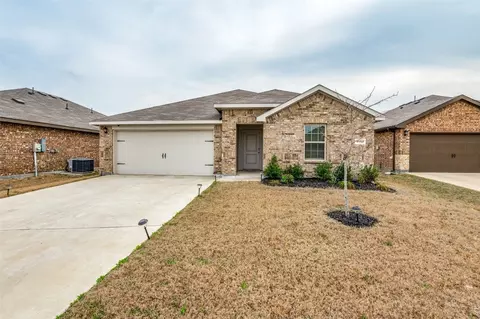 1732 Duskwood Dr, Lancaster, TX 75146
