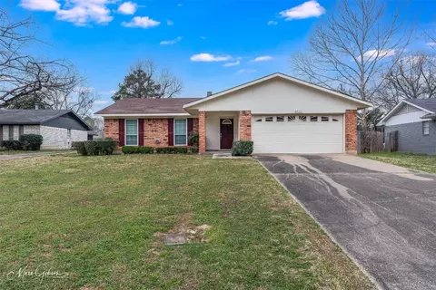 9712 Charleston Dr, Shreveport, LA 71118