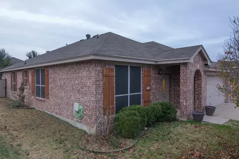 4809 Stetson Dr S, Fort Worth, TX 76244