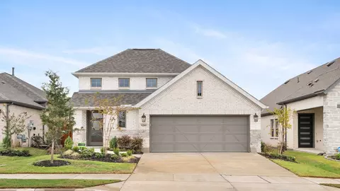 9205 Buckeye Bnd, Oak Point, TX 75068