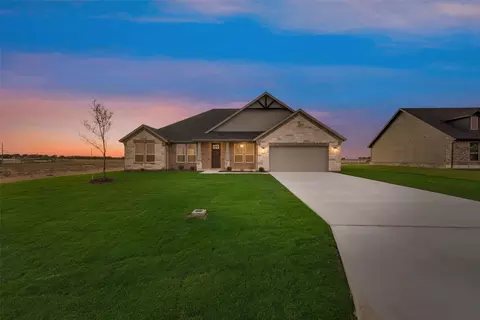201 Meadow Vista Dr, New Fairview, TX 76078