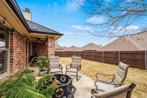 Exterior - 809 Concord St, Cleburne, TX 76033 photo 10 of 10
