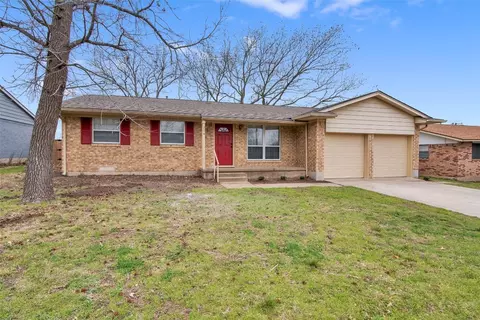 204 King Ave, Howe, TX 75459