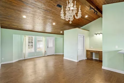 5281 Vz County Road 1507, Grand Saline, TX 75140