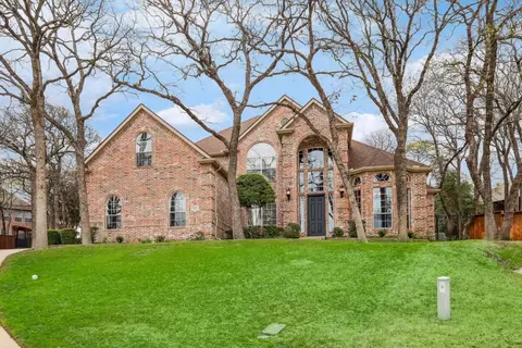 820 Jennifer Ct, Highland Village, TX 75077
