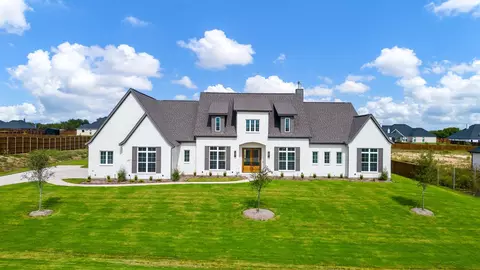 6230 La Paz Ranch Rd, Midlothian, TX 76065