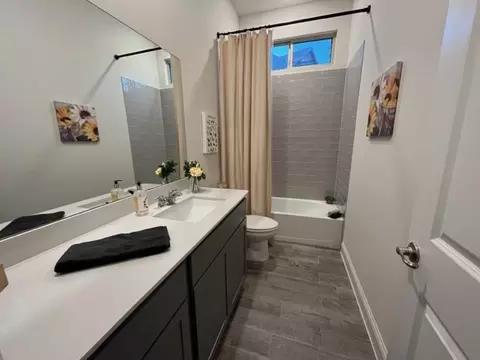 Bath - 4307 Shadow Dr, Forney, TX 75126 photo 4 of 5