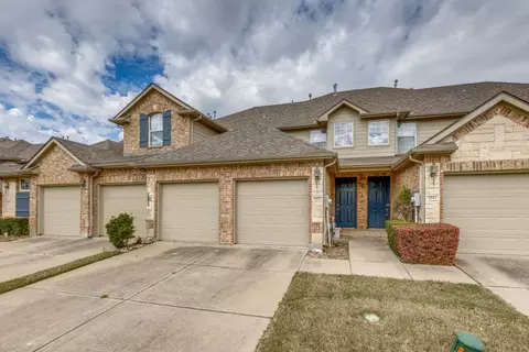 1837 Brookview Dr, Carrollton, TX 75007