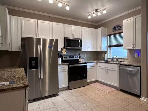 Kitchen - 808 E 7th St, Bonham, TX 75418 photo 3 of 3