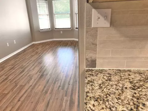Other - 808 E 7th St, Bonham, TX 75418 photo 4 of 7