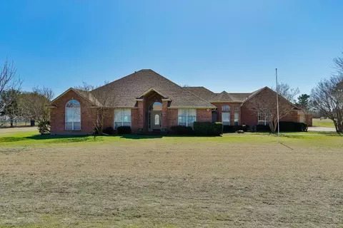 404 Tishomingo Rd, Waxahachie, TX 75165