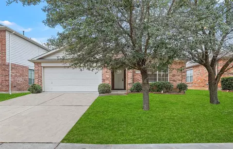 2541 Prospect Hill Dr, Fort Worth, TX 76123