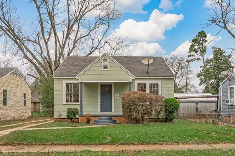 210 E Fairview St, Shreveport, LA 71104