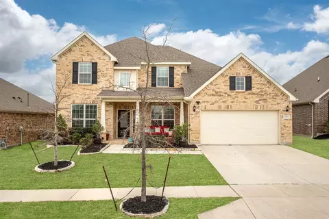 8129 Belgian Blue Ct, Fort Worth, TX 76131