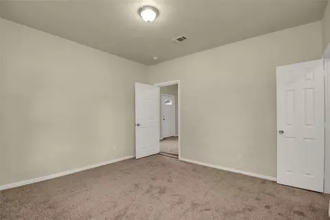Bedroom - 504 E College St, Terrell, TX 75160 photo 4 of 4