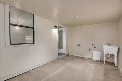 Other - 504 E College St, Terrell, TX 75160 photo 8 of 14