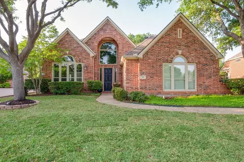 700 Ashleigh Ln, Southlake, TX 76092