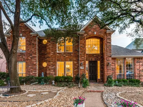 7520 Aberdon Rd, Dallas, TX 75252