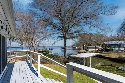 110 Henderson Harbor Cir, Payne Springs, TX 75156