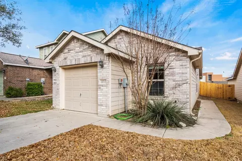 10712 Edgewest Ter, Fort Worth, TX 76108