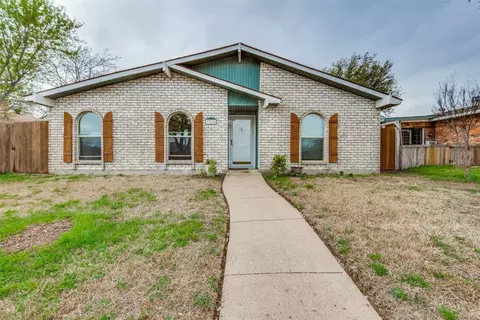 7230 Hedge Dr, Dallas, TX 75249