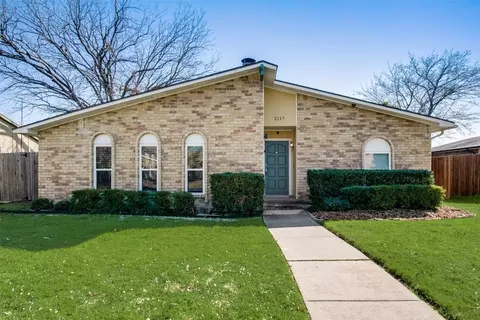 2117 Osage Trl, Grand Prairie, TX 75052
