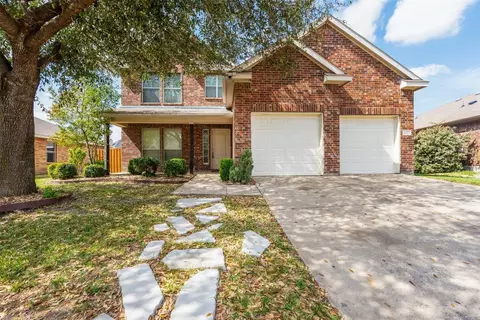 4011 Silver Lake Trl, Heartland, TX 75126