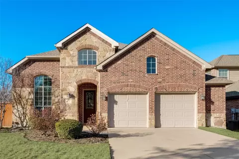 1111 Golf Club Dr, Lantana, TX 76226