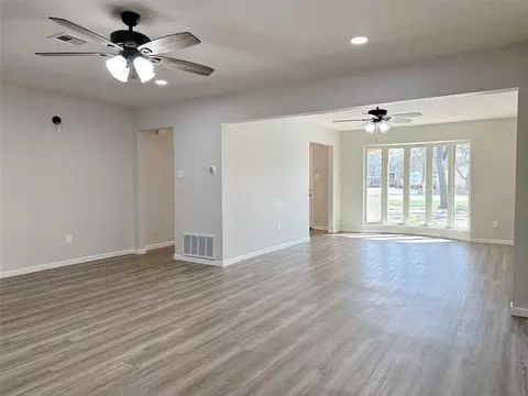 Living - 1901 Castle Dr, Clyde, TX 79510 photo 1 of 5