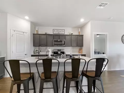 1645 Quest Bridge Rd, Lancaster, TX 75146 photo 6