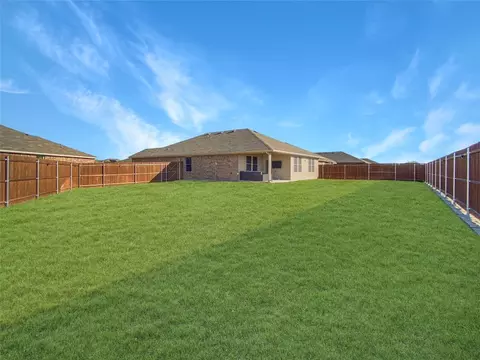1645 Quest Bridge Rd, Lancaster, TX 75146 photo 23