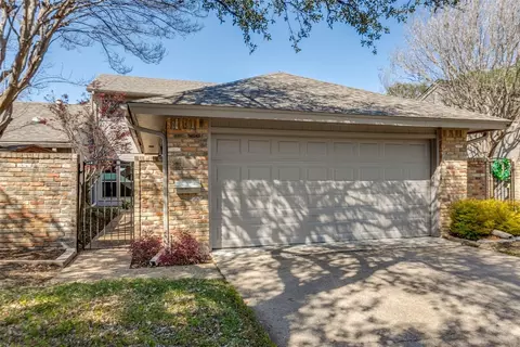 9537 Highland View Dr, Dallas, TX 75238