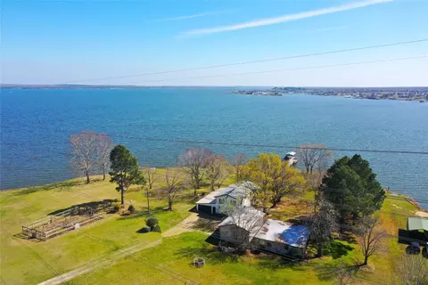 143 Lcr 755a, Groesbeck, TX 76642