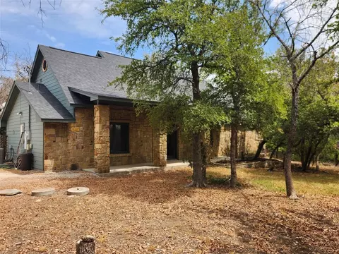 7521 High View Rd, Weatherford, TX 76085