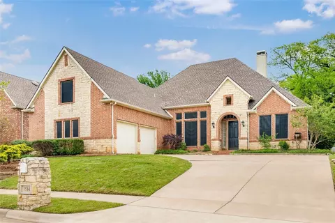 1514 Pecan Valley Ct, Corinth, TX 76210