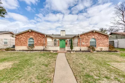 1713 Mission Dr, Garland, TX 75042