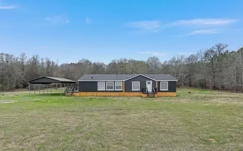 9372 Greenwood Springridge Rd, Shreveport, LA 71129