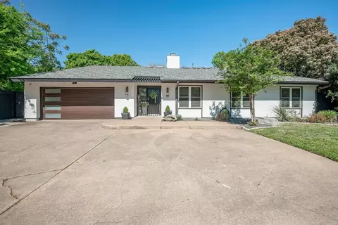 12315 Creekspan Dr, Dallas, TX 75243