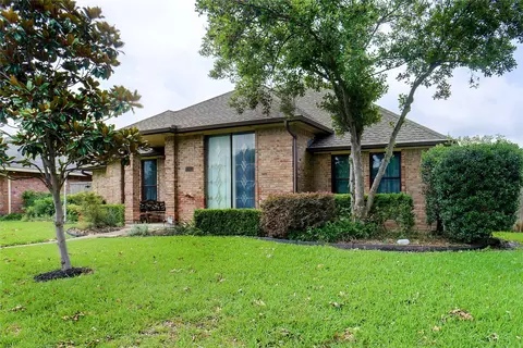 2002 Greenstone Trl, Carrollton, TX 75010