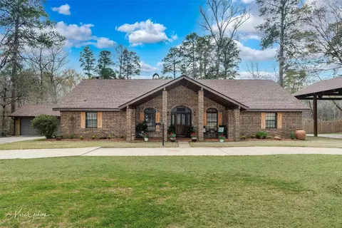 6231 S Lakeshore Dr, Shreveport, LA 71119