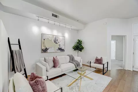 3235 Cole Ave #10, Dallas, TX 75204