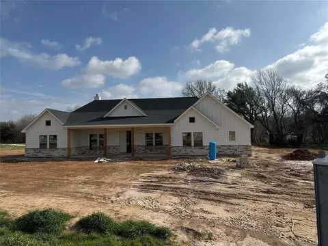 2021 Sky Ranch Rd, Brock, TX 76087