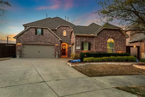 796 Caveson Dr, Frisco, TX 75036
