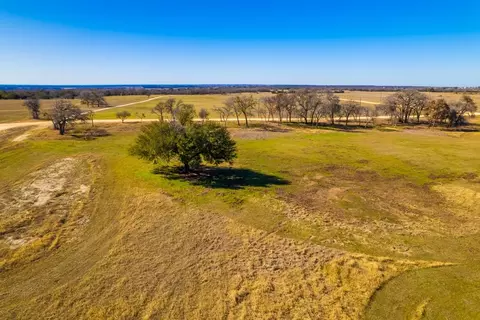 2800 Gospel Ct, Tolar, TX 76476
