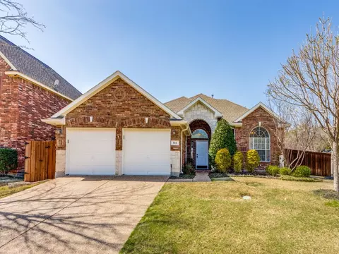813 Brookwater Dr, Mckinney, TX 75071